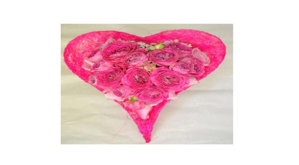 V29 Valentines Day Roses Heart