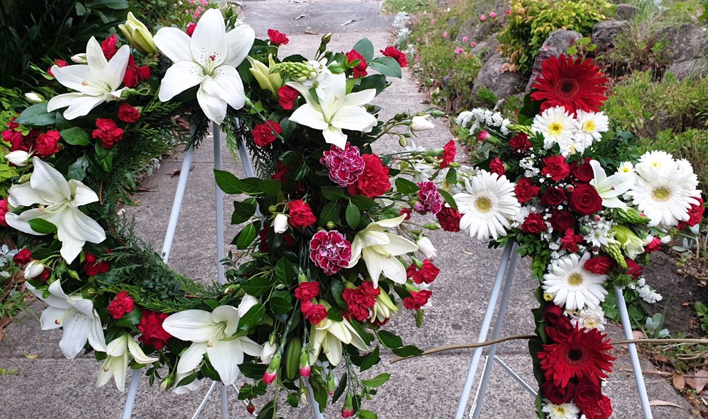 Sophia Flowers | Templestowe Florist Vic 3107Funeral Wreath FU20