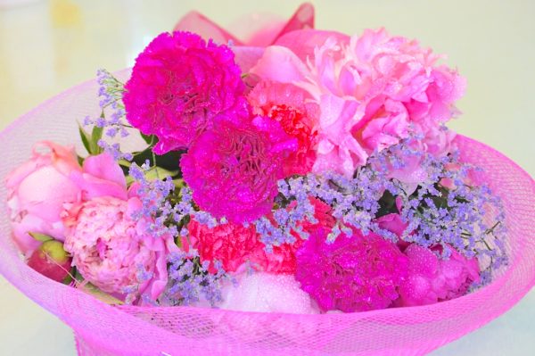 "mothers day peony roses bouquet"